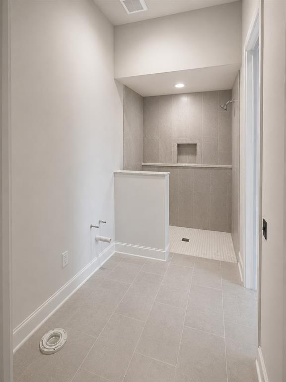2800 Southbay Circle Property Photo 21