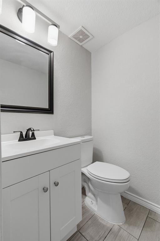 1900 Charleston Drive Property Photo 18