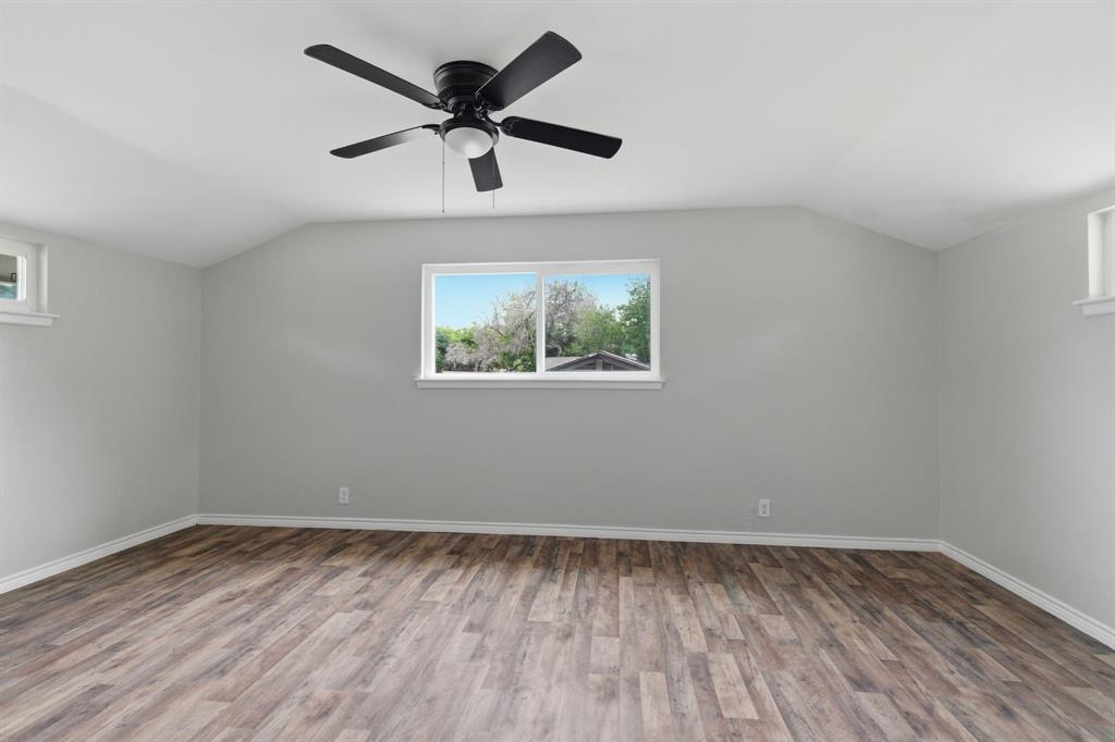 1900 Charleston Drive Property Photo 25