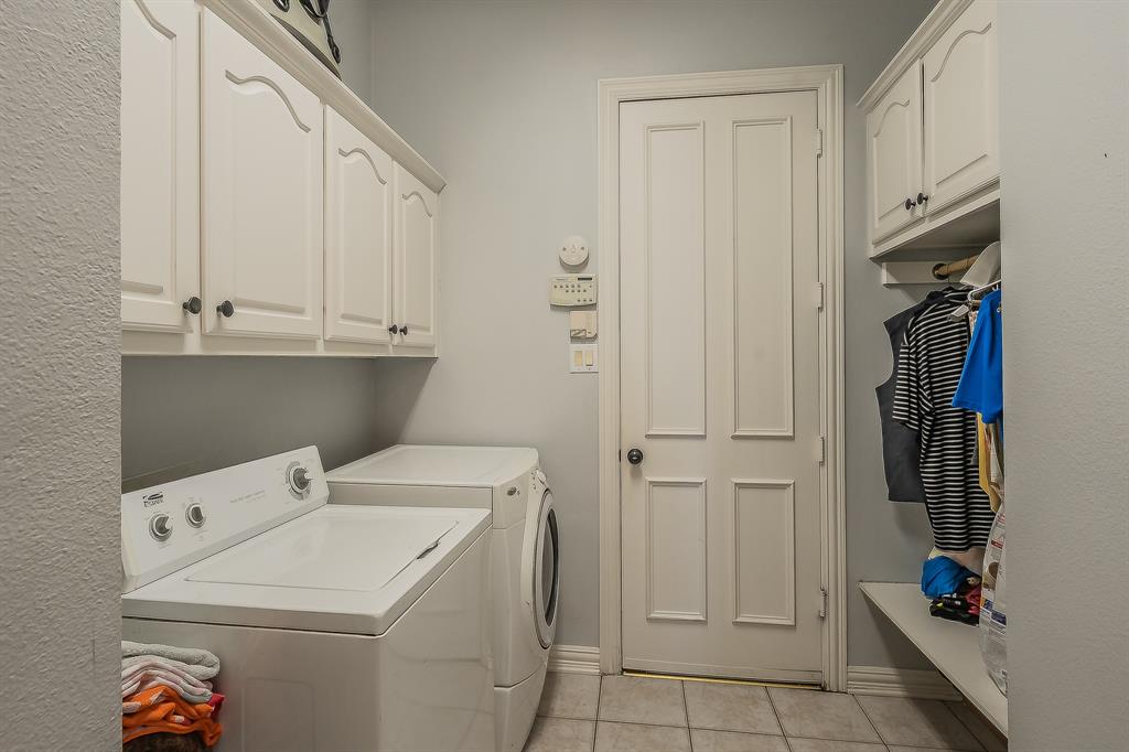 703 Henderson Court Property Photo 19