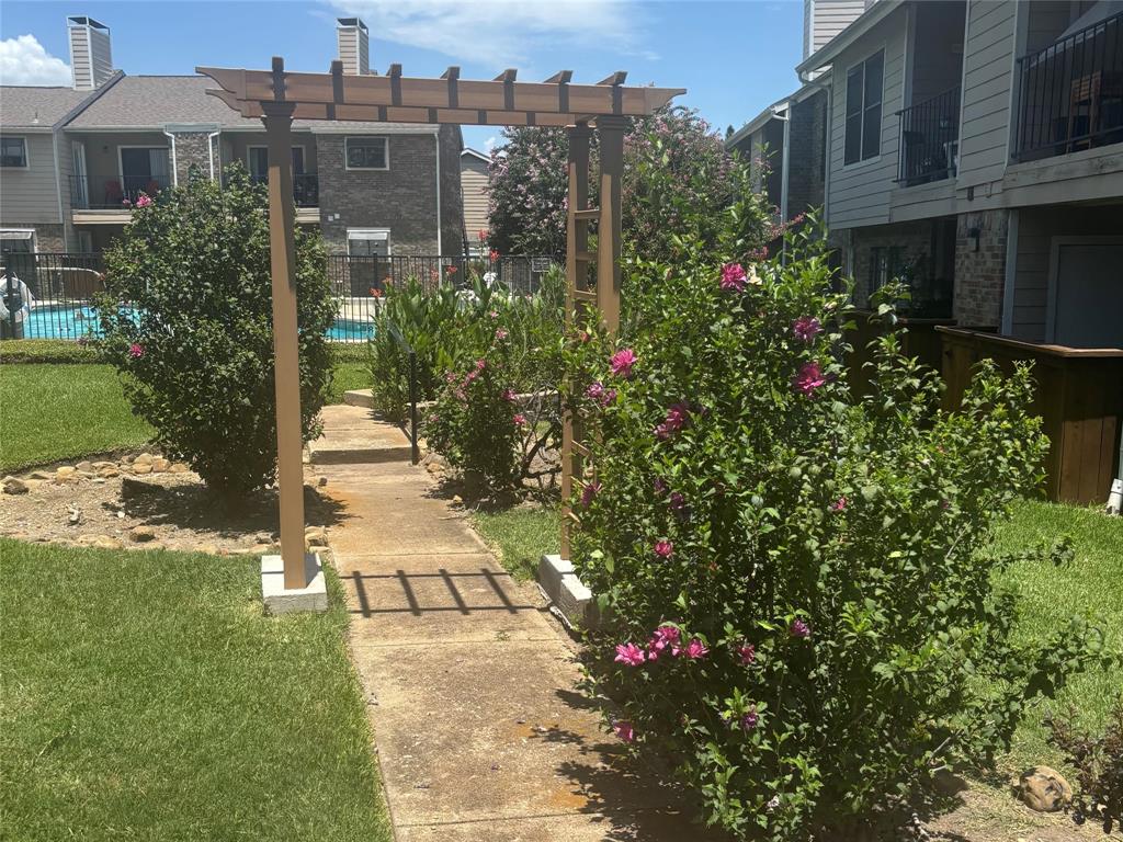 4748 Old Bent Tree Lane 1707 Property Photo 1