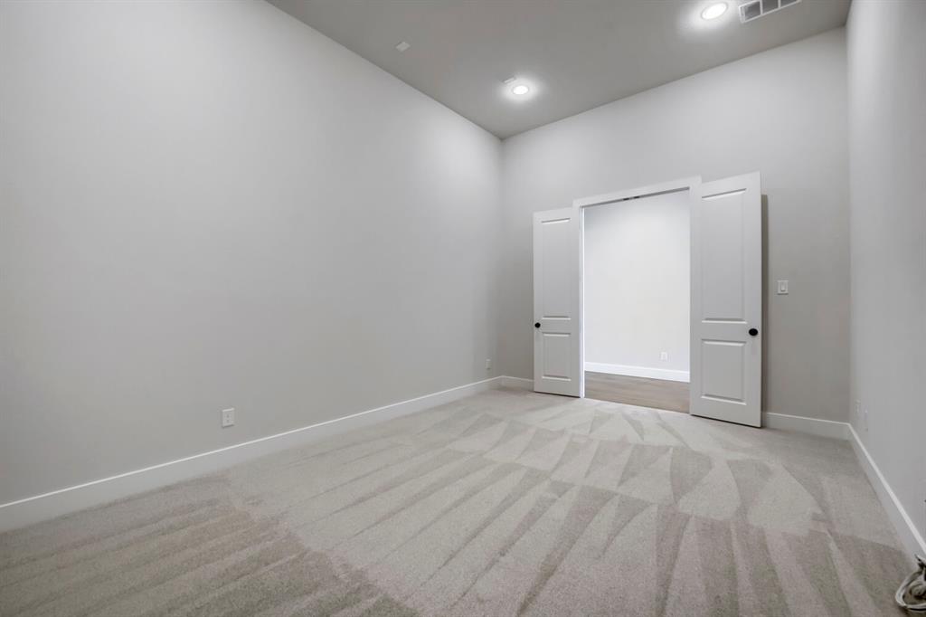 785 Red Willow Court Property Photo 6