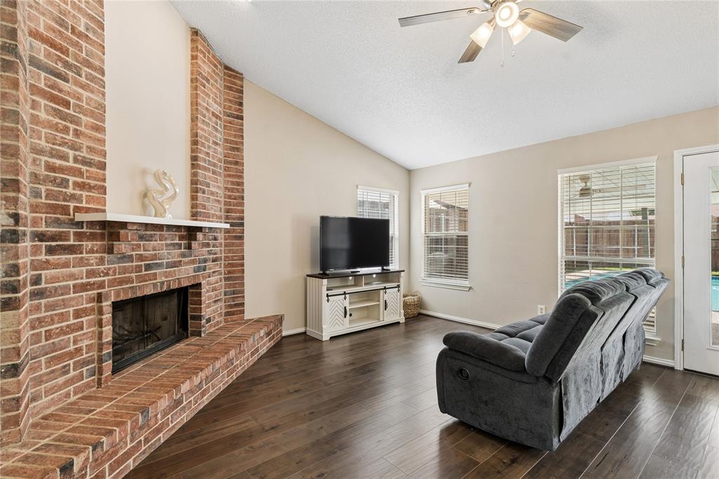 4405 Durango Lane Property Photo 5