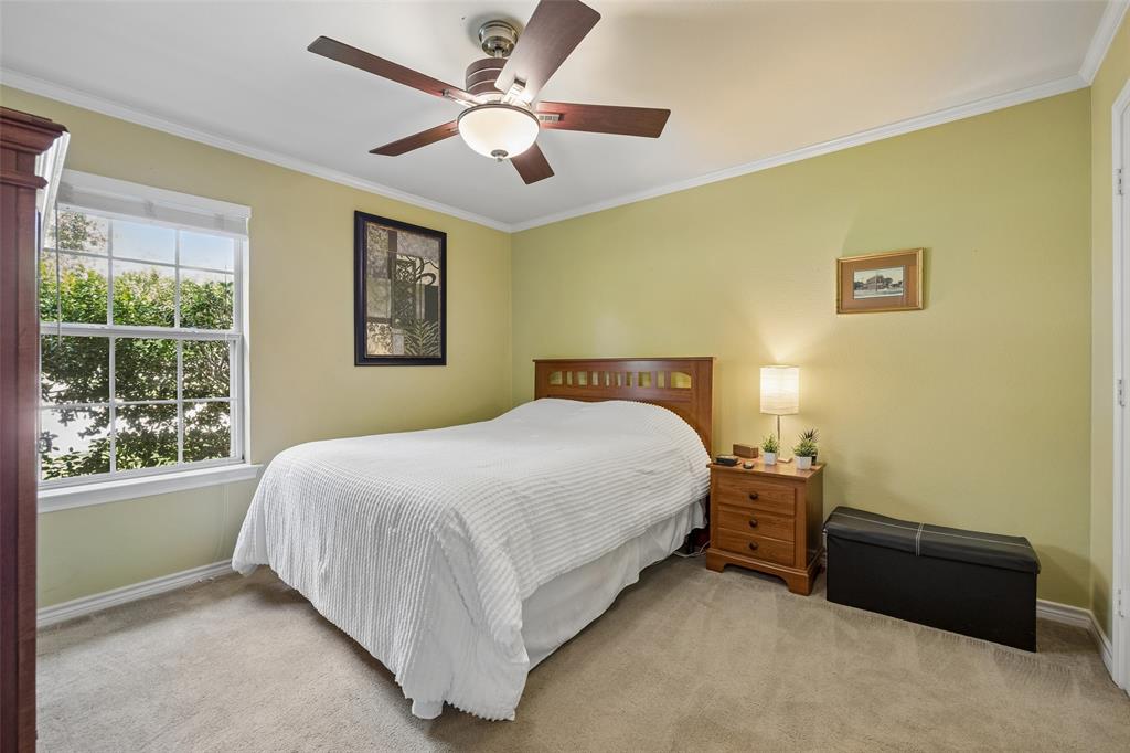 621 W Windsor Drive Property Photo 14