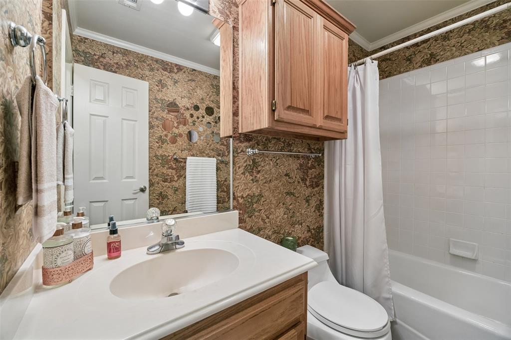 621 W Windsor Drive Property Photo 15