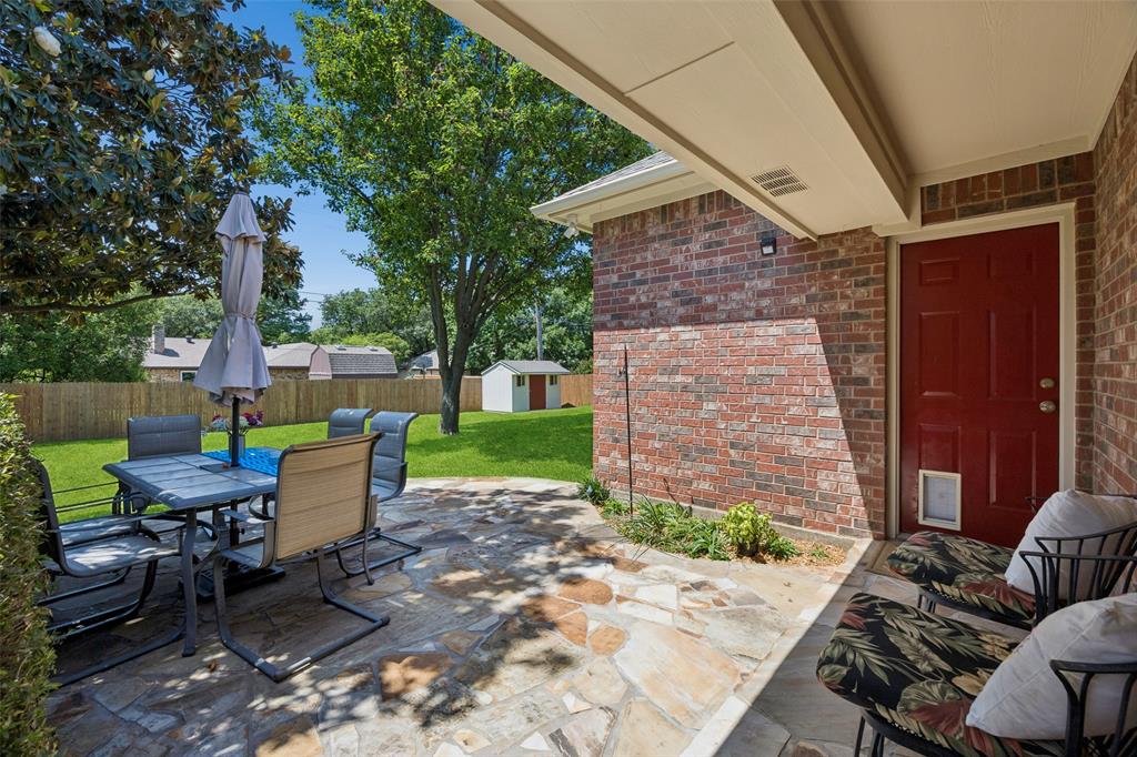 621 W Windsor Drive Property Photo 25