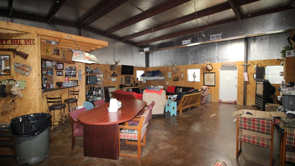 401 Cr 498 Property Photo 19