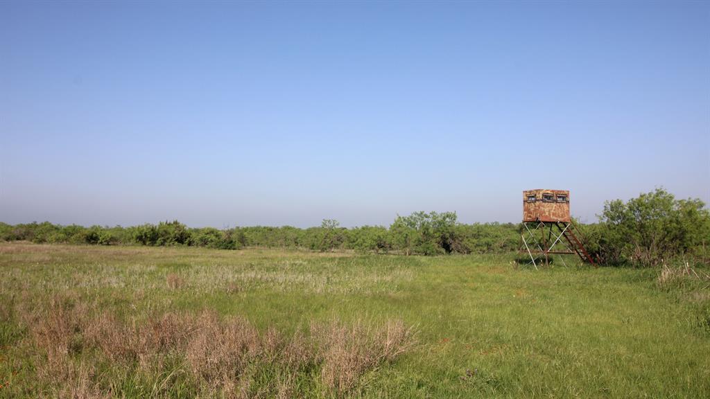 401 Cr 498 Property Photo 29