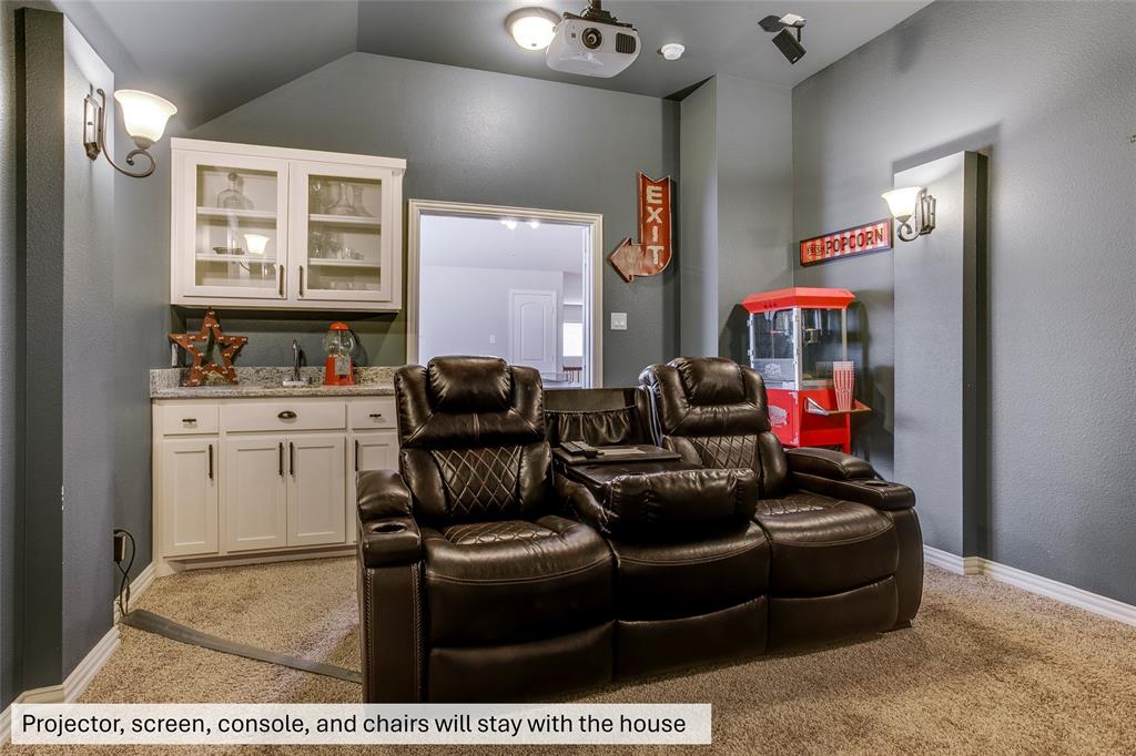 1209 Yarrow Street Property Photo 19