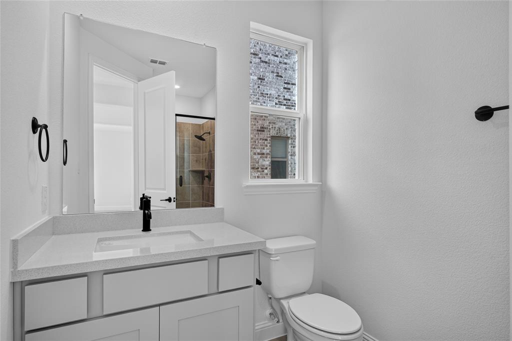 2408 Roundrock Road Property Photo 13