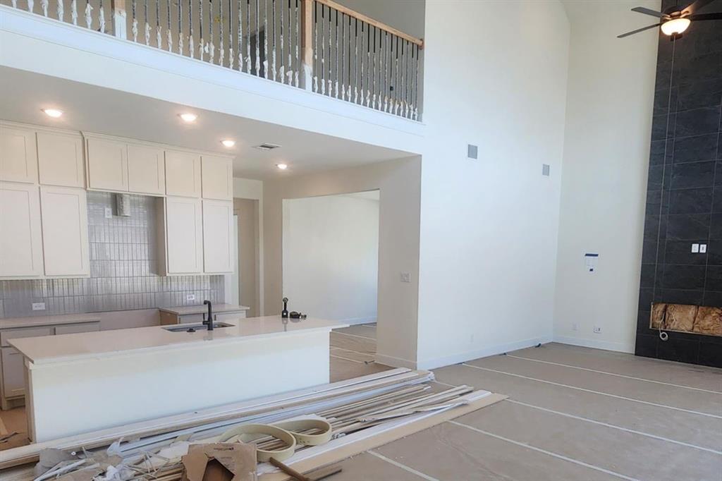 1841 Shumard Way Property Photo 4