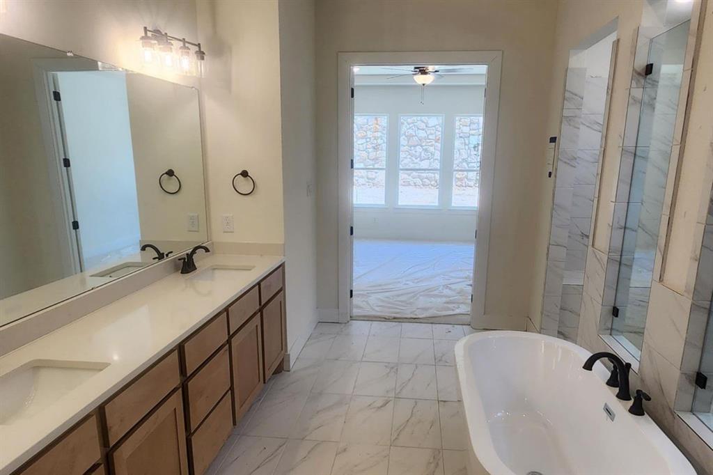 1841 Shumard Way Property Photo 10