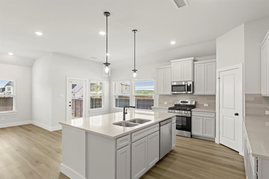 1708 Morning Mist Way Property Photo 6