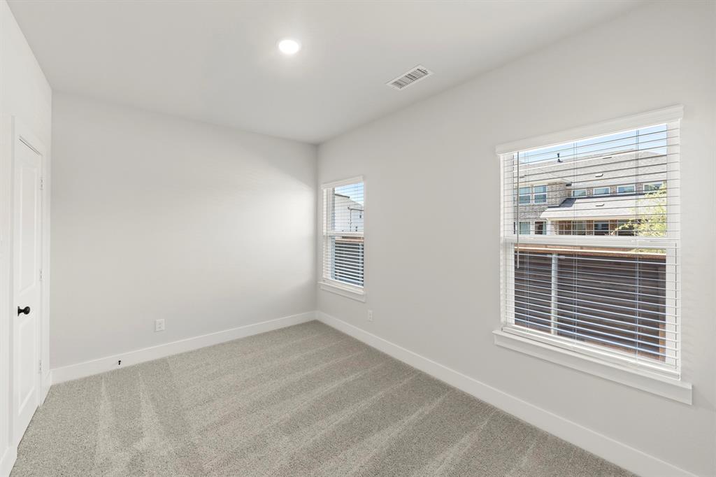 1708 Morning Mist Way Property Photo 15