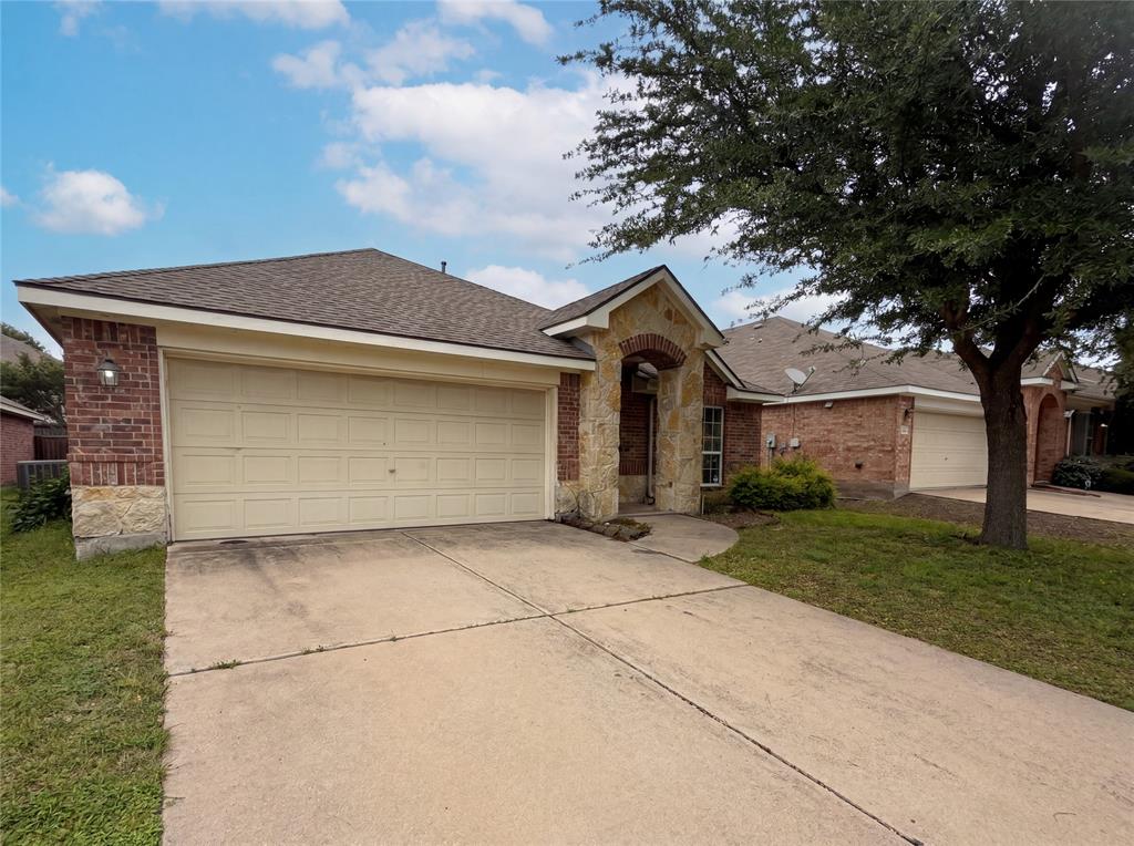 1605 Nighthawk Drive Property Photo 1