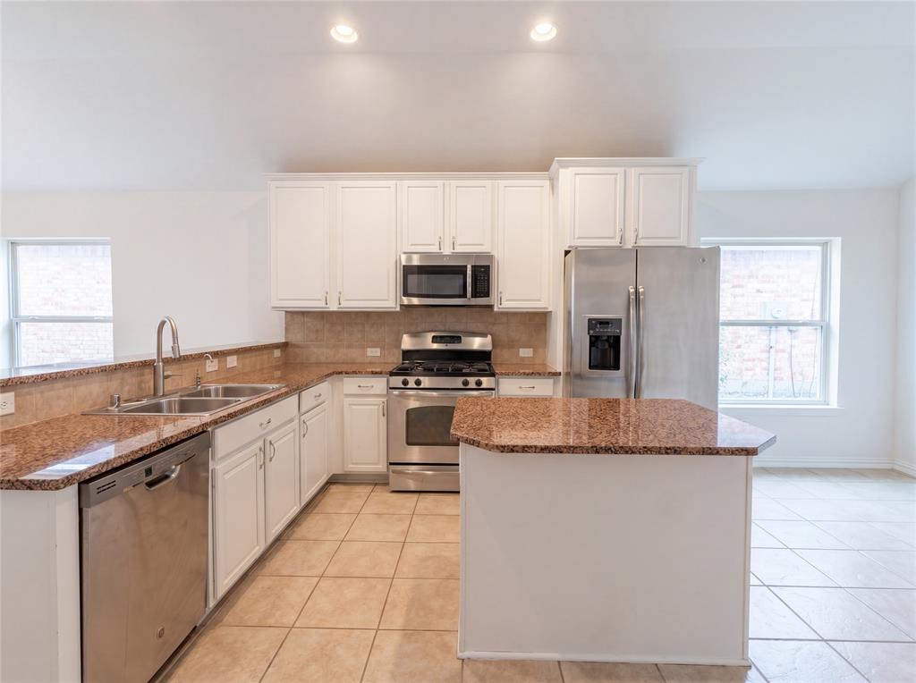 1605 Nighthawk Drive Property Photo 4