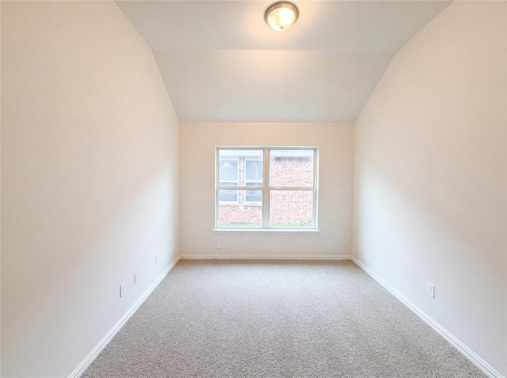 1605 Nighthawk Drive Property Photo 7