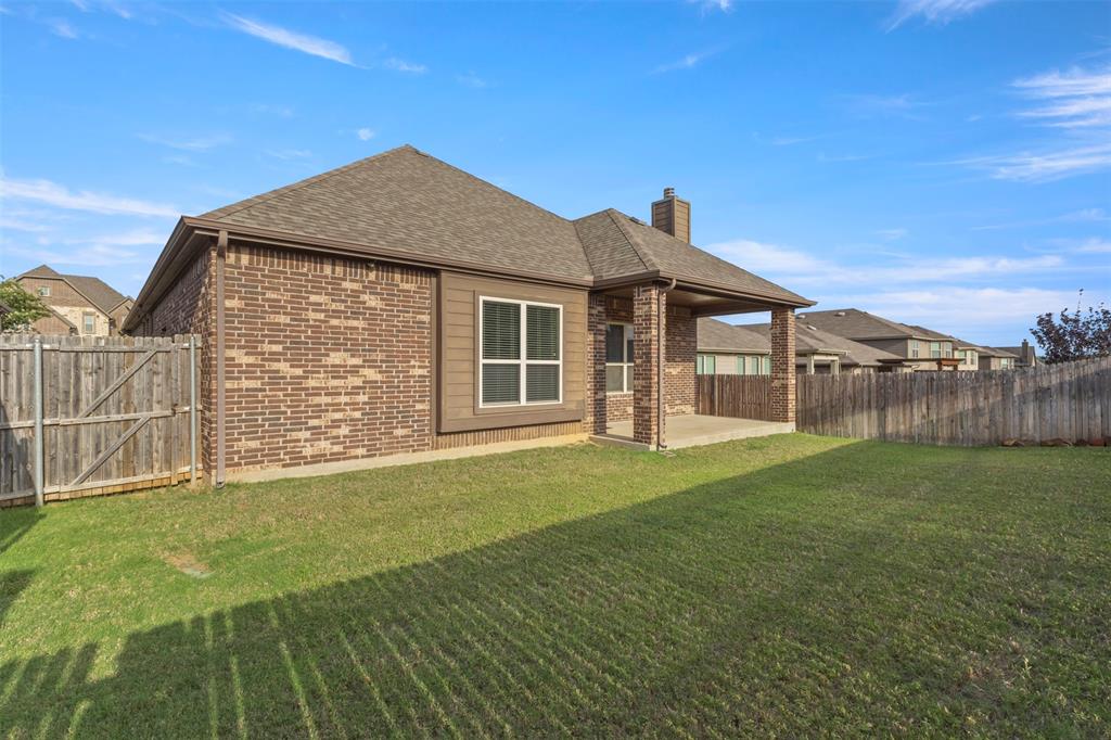 3712 Harbour Mist Trail Property Photo 4