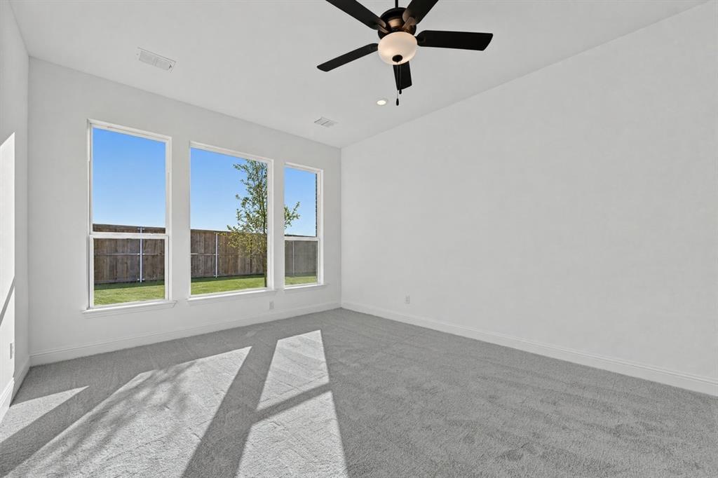 901 Cottontail Way Property Photo 5