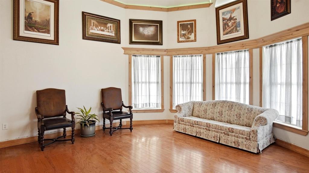 13052 County Road 348 Property Photo 6