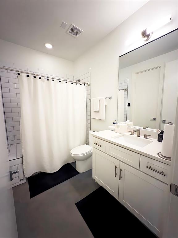 13001 Hutton Drive 12 Property Photo 5