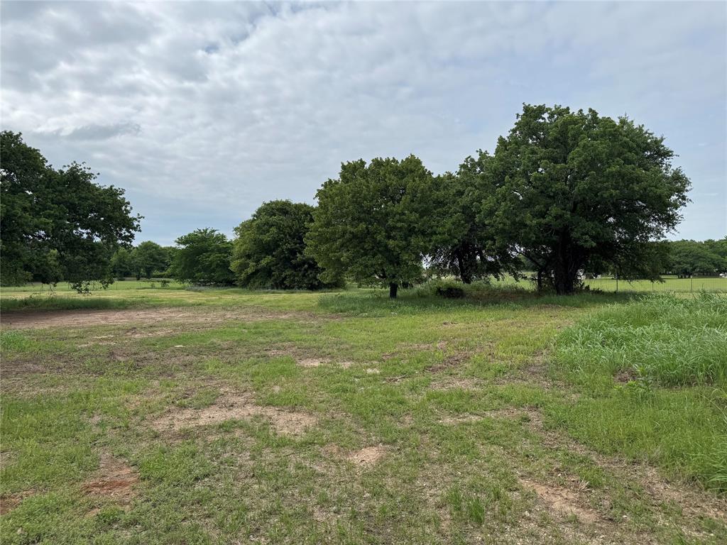 4532 Waples Road Property Photo 3