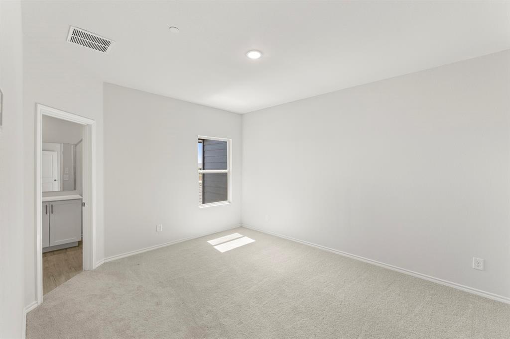 5232 Roll Cast Road Property Photo 11