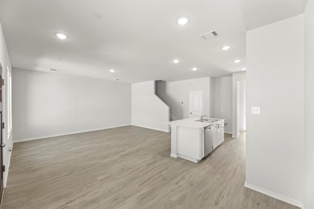 5232 Roll Cast Road Property Photo 16