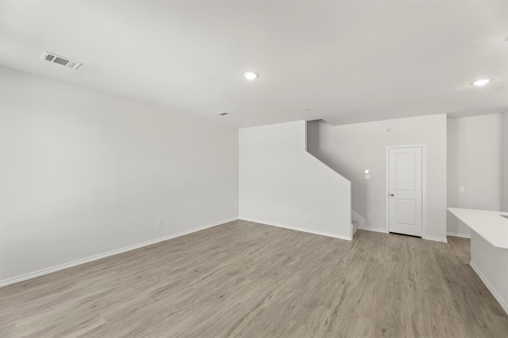 5232 Roll Cast Road Property Photo 17