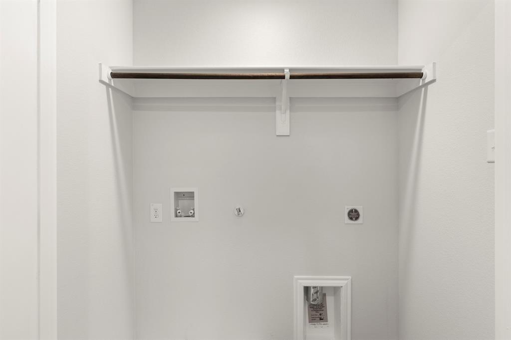5232 Roll Cast Road Property Photo 19