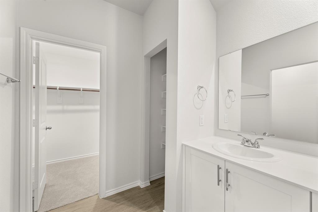 5232 Roll Cast Road Property Photo 21
