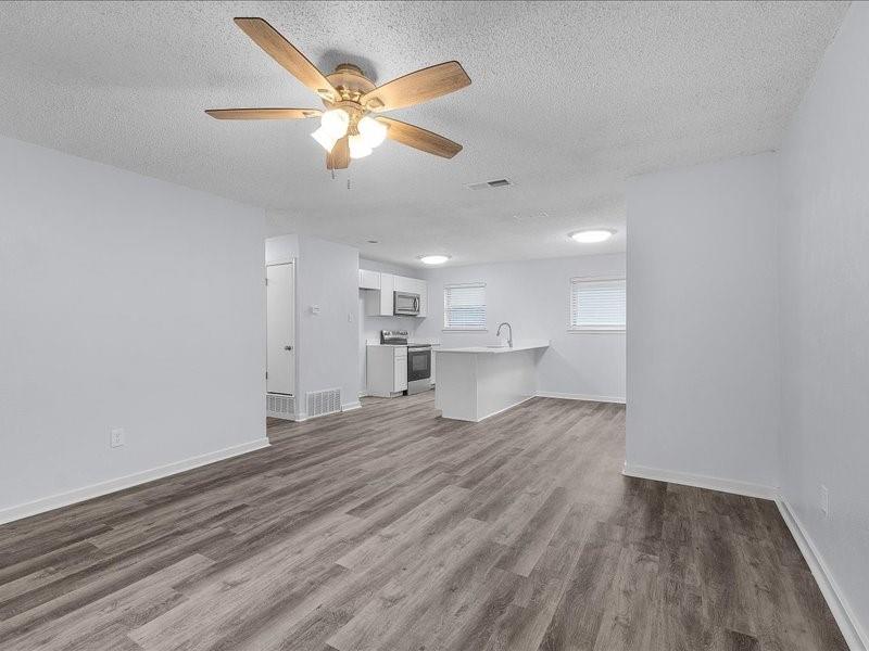 303 Mansfield Road Property Photo 10