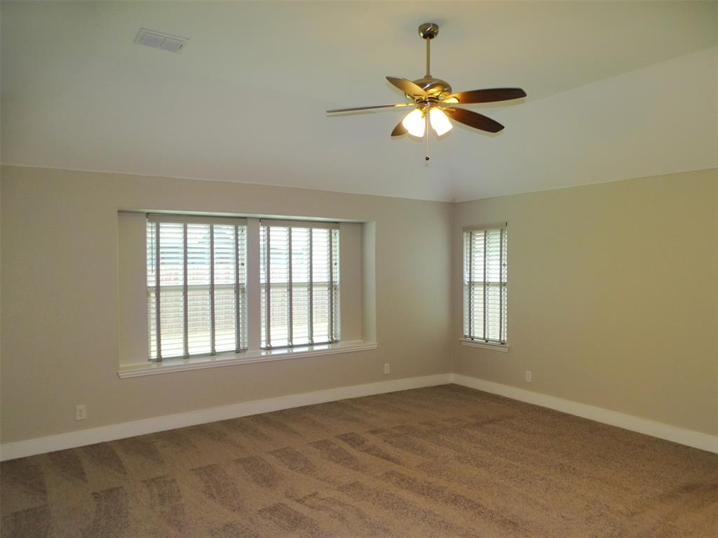 2125 Flora Lane Property Photo 18