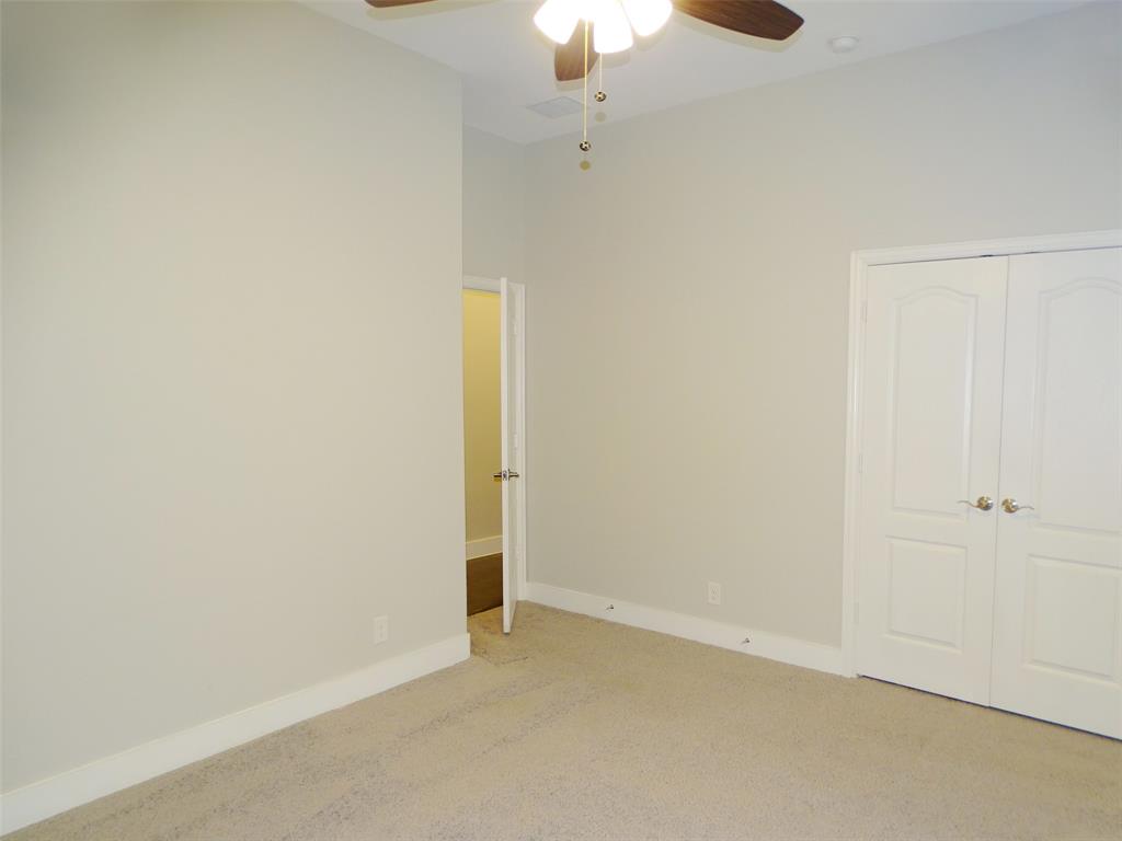2125 Flora Lane Property Photo 27