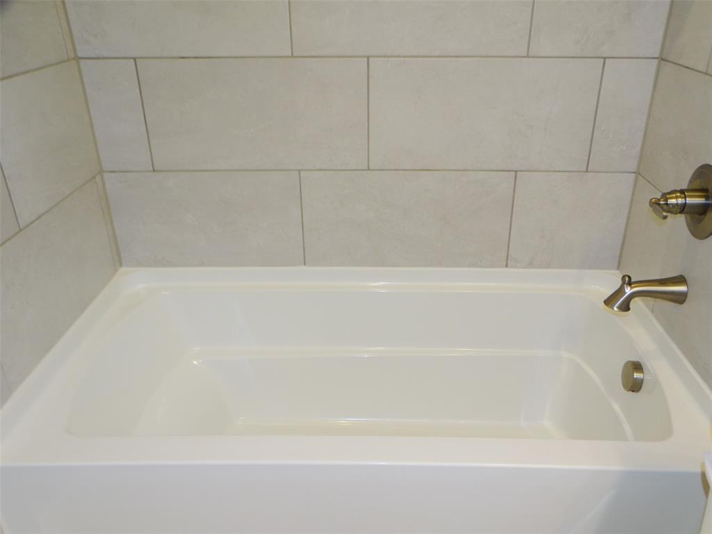 2125 Flora Lane Property Photo 31