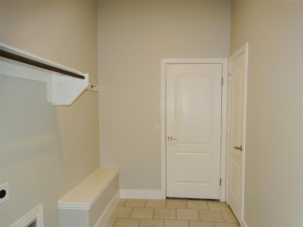 2125 Flora Lane Property Photo 34