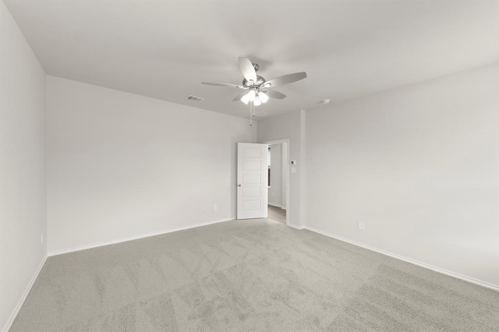 1708 Elle Lane Property Photo 12