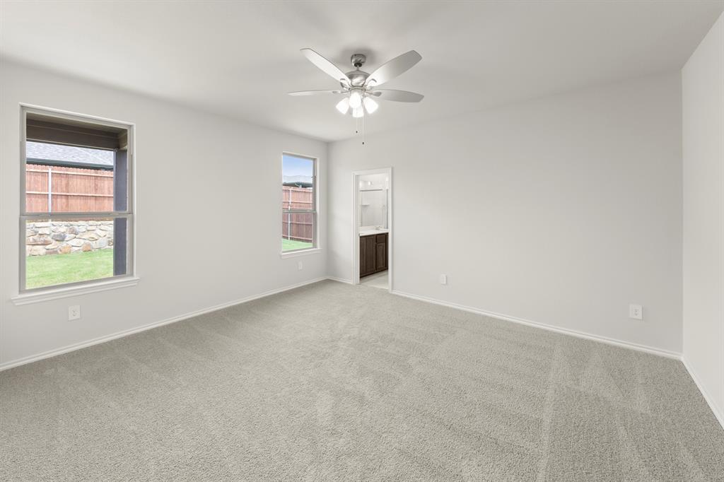 1708 Elle Lane Property Photo 13