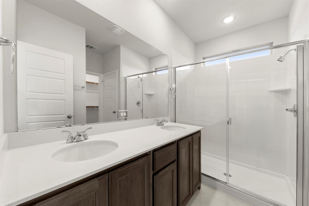 1708 Elle Lane Property Photo 14