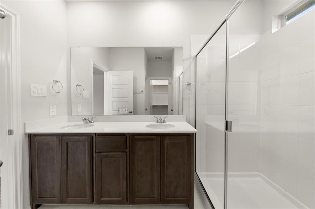1708 Elle Lane Property Photo 15