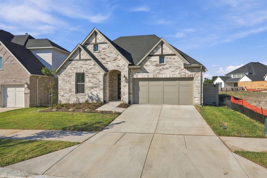 1340 Periwinkle Drive Property Photo 1