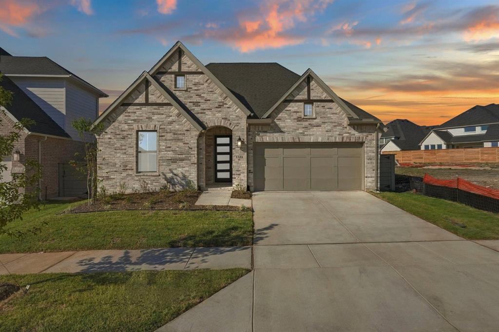 1340 Periwinkle Drive Property Photo 4