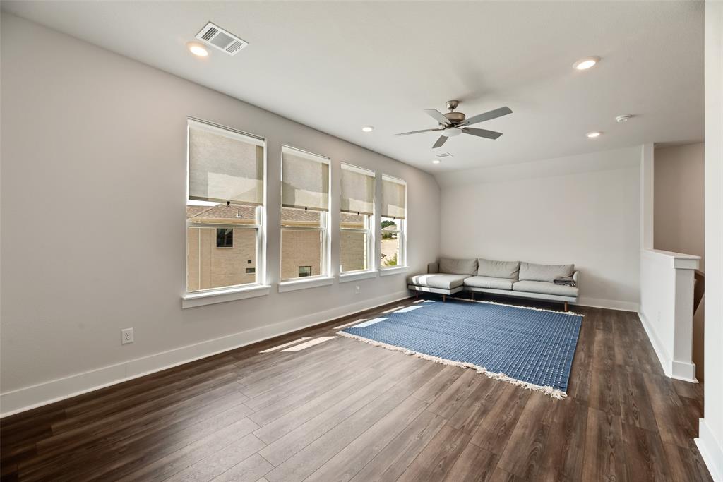 558 Torrey Pines Circle Property Photo 27