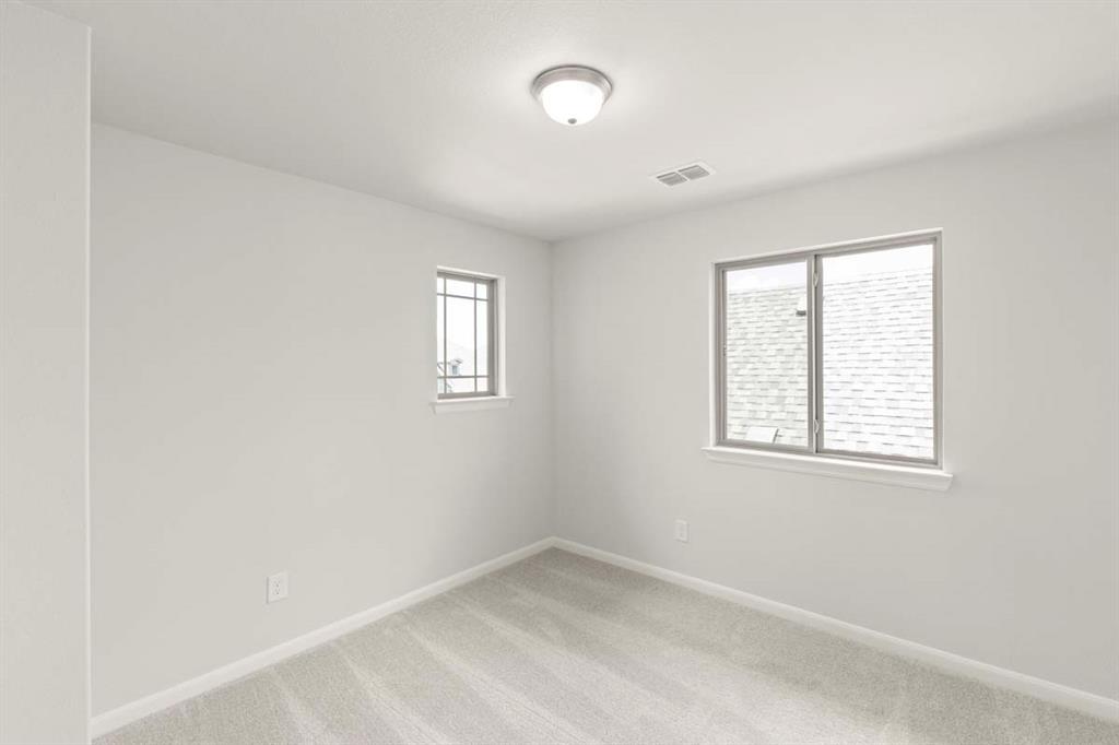 475 Shady Square Alley Property Photo 17