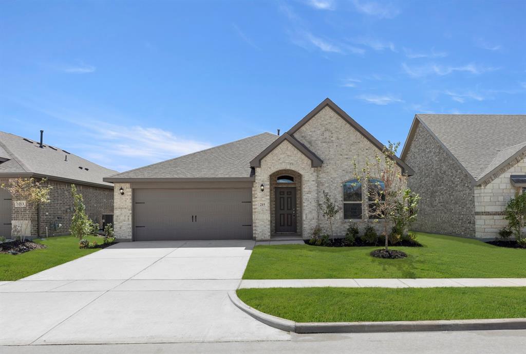 215 Van Horn Drive Property Photo 1