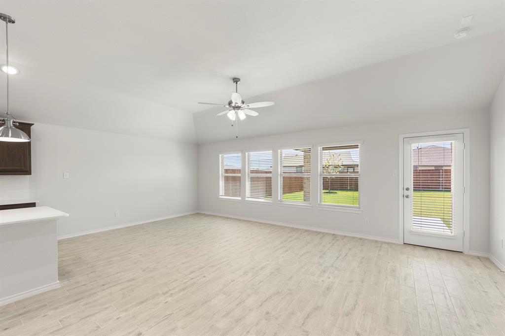 215 Van Horn Drive Property Photo 17