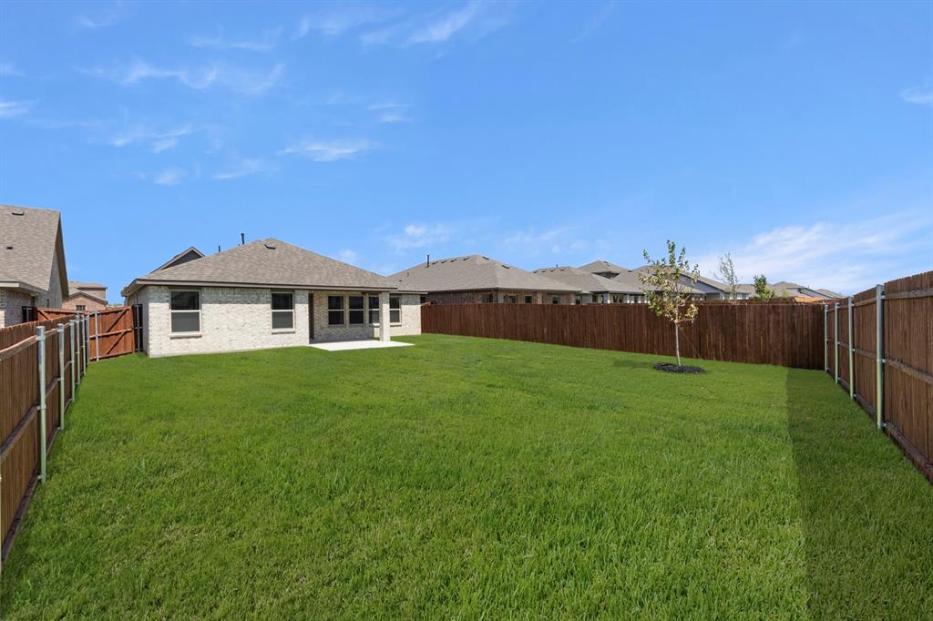 215 Van Horn Drive Property Photo 25