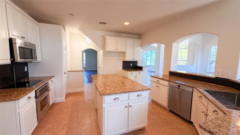 2446 Chesterfield Road Property Photo 10