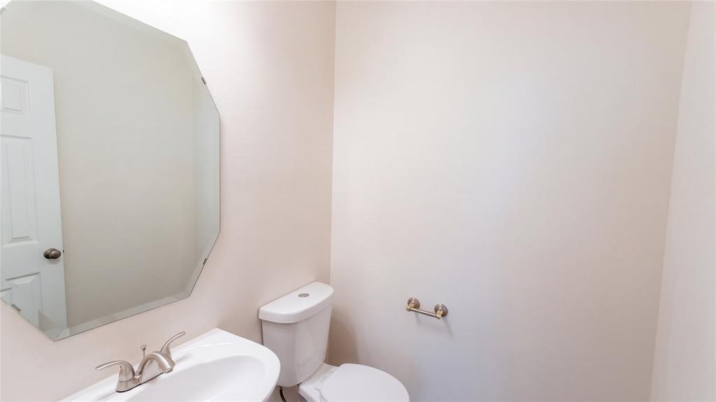 2446 Chesterfield Road Property Photo 13