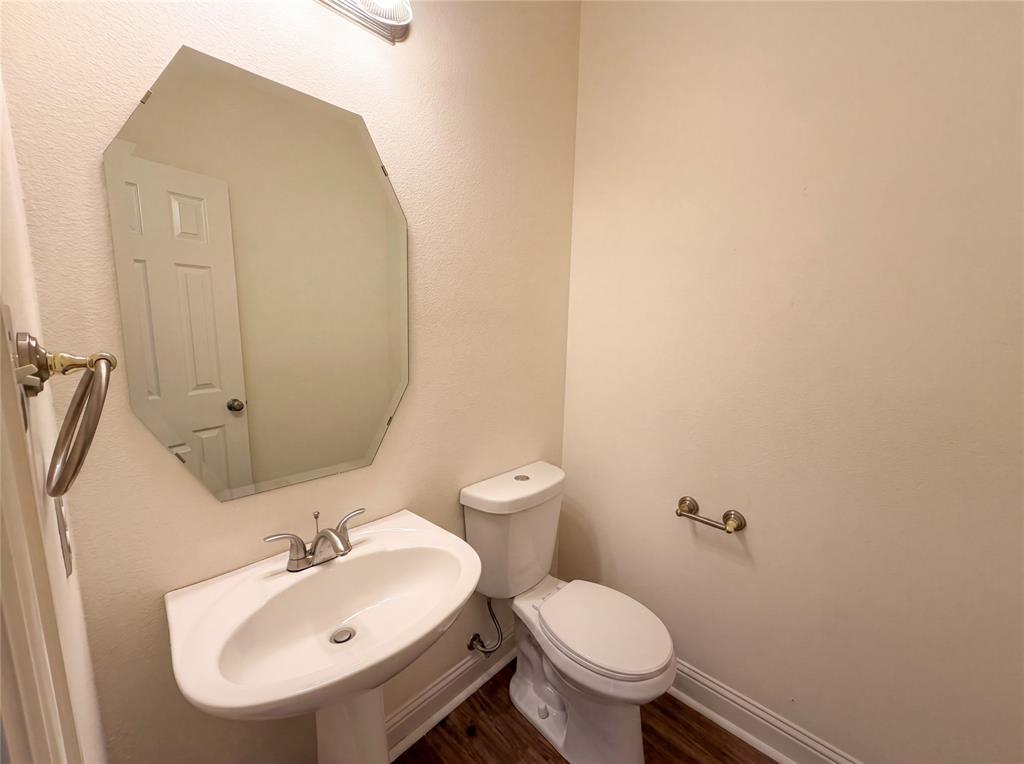 2446 Chesterfield Road Property Photo 16